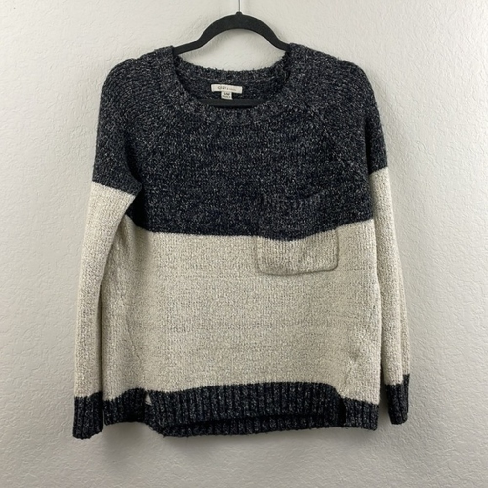 COZY Casual Black & Beige Woman's Block Sweater- Sz‎ S/M